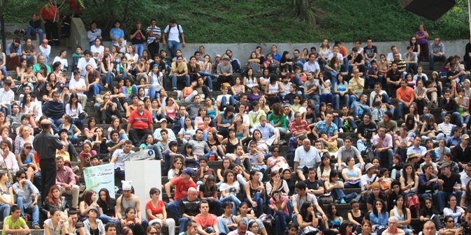 Forces of World Poetry for Peace in Colombia